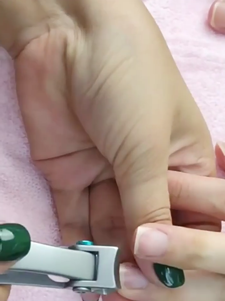 videoframe_11916 videoframe_11916